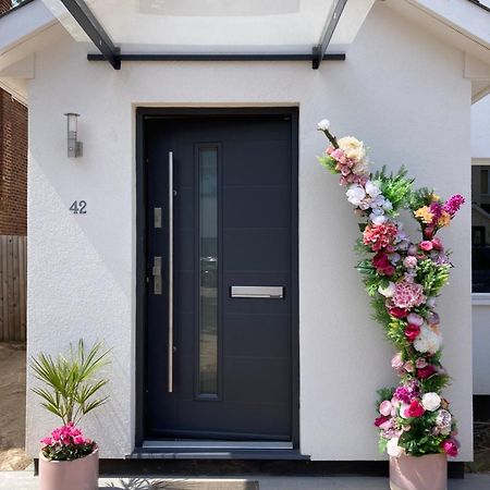 לונדון Cosy Modern Family Home Free Parking Garden מראה חיצוני תמונה